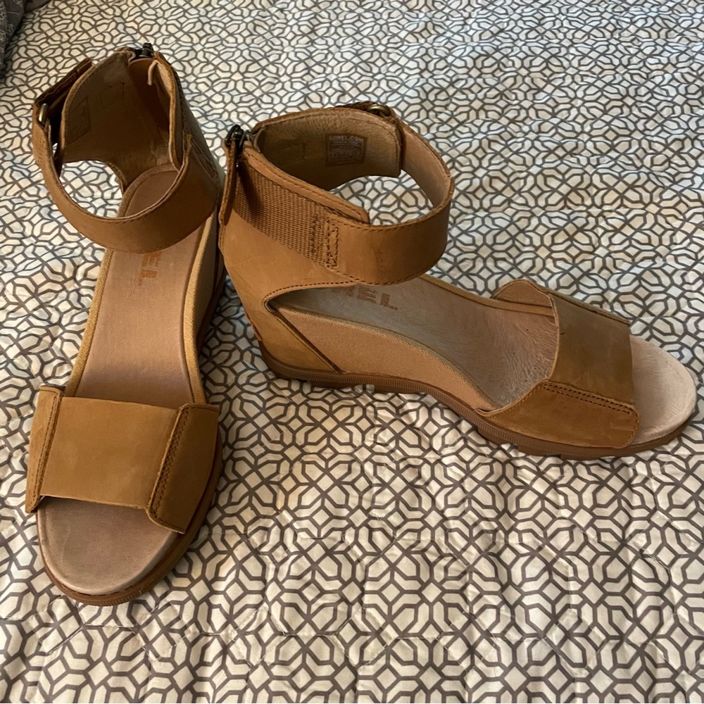 Sorel Joanie II Ankle Strap Wedge Platform Casual Open Toe Leather Sandals 9